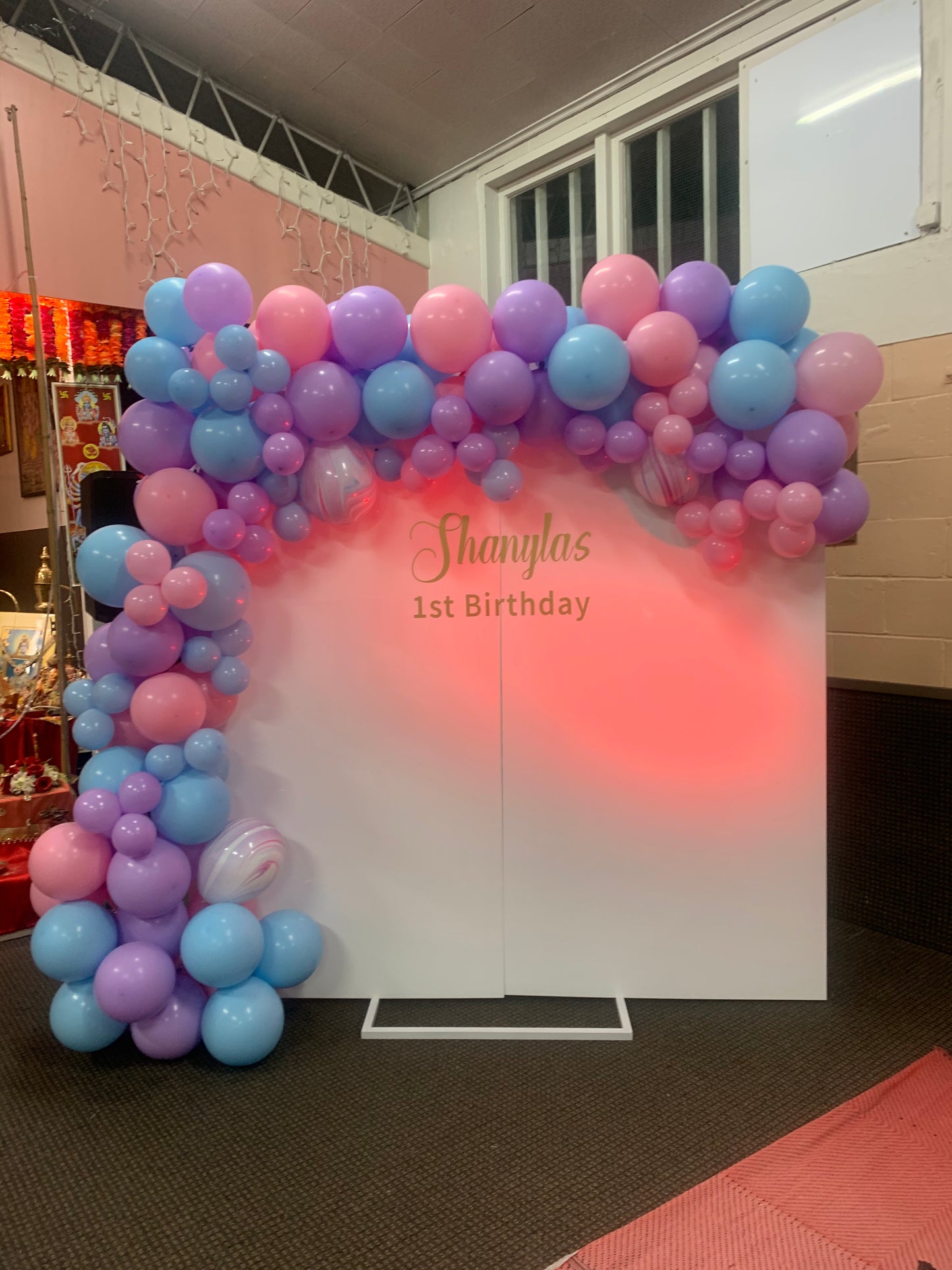 Luxe White Square Acrylic Backdrop