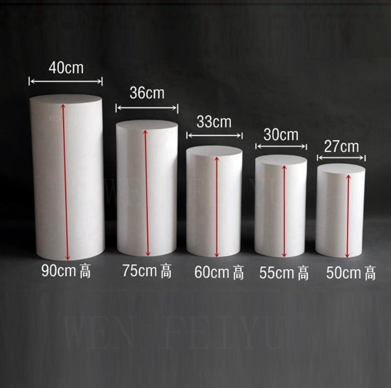 White Round Plinth Set